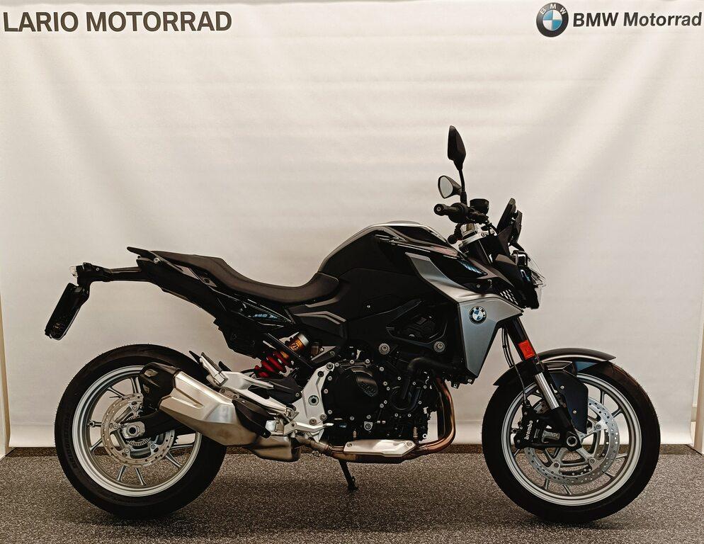 F 900 R