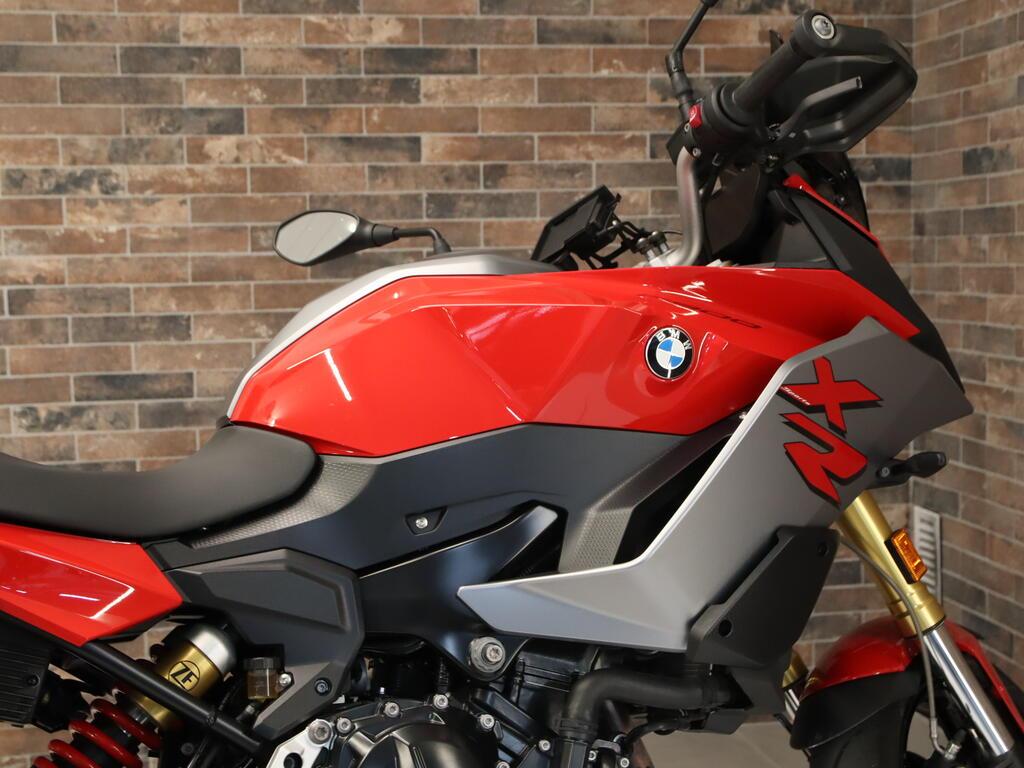 F 900 XR