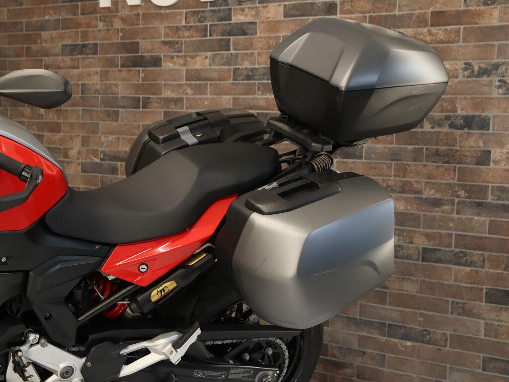 F 900 XR