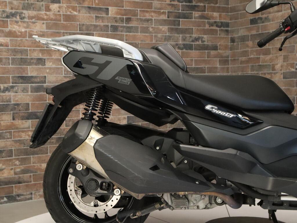 C 400 GT