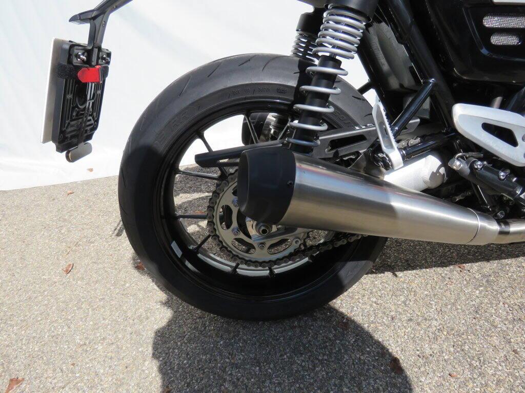 SPEED TWIN 1200