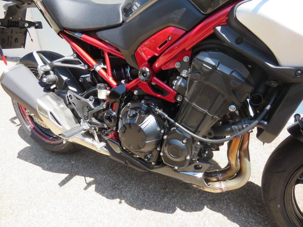 Z 900