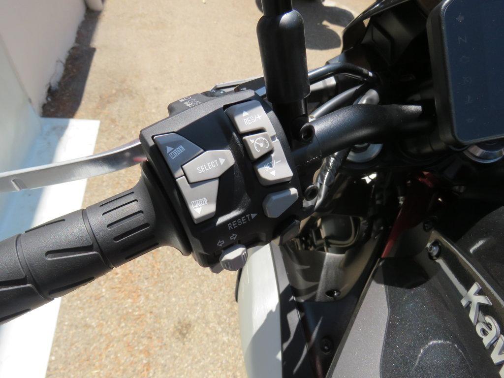 Z 900