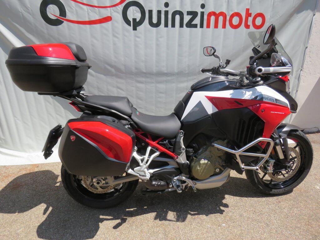 MULTISTRADA V4