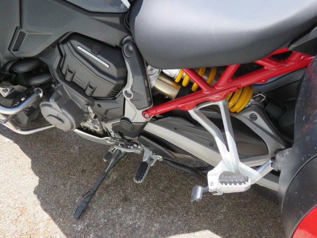 MULTISTRADA V4