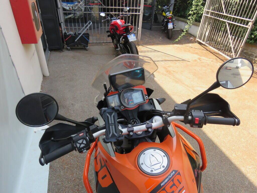 1050 ADVENTURE