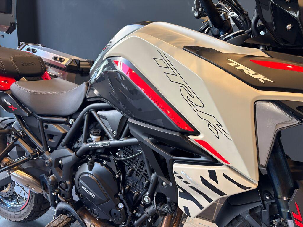 TRK 702