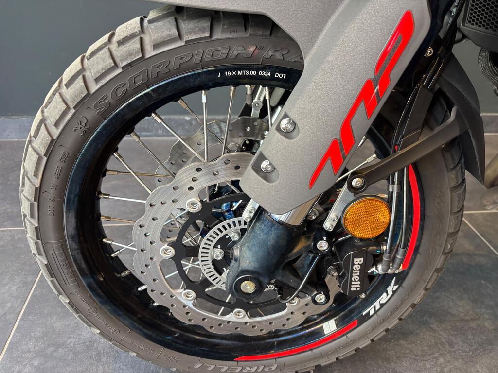 TRK 702