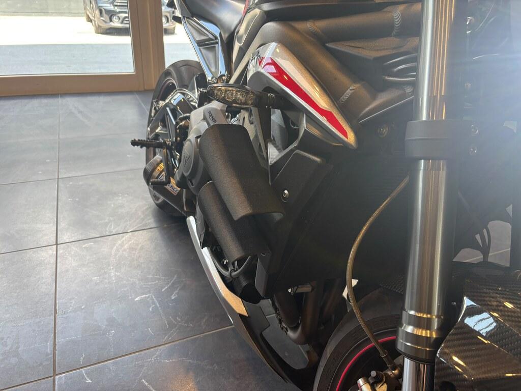 STREET TRIPLE 765