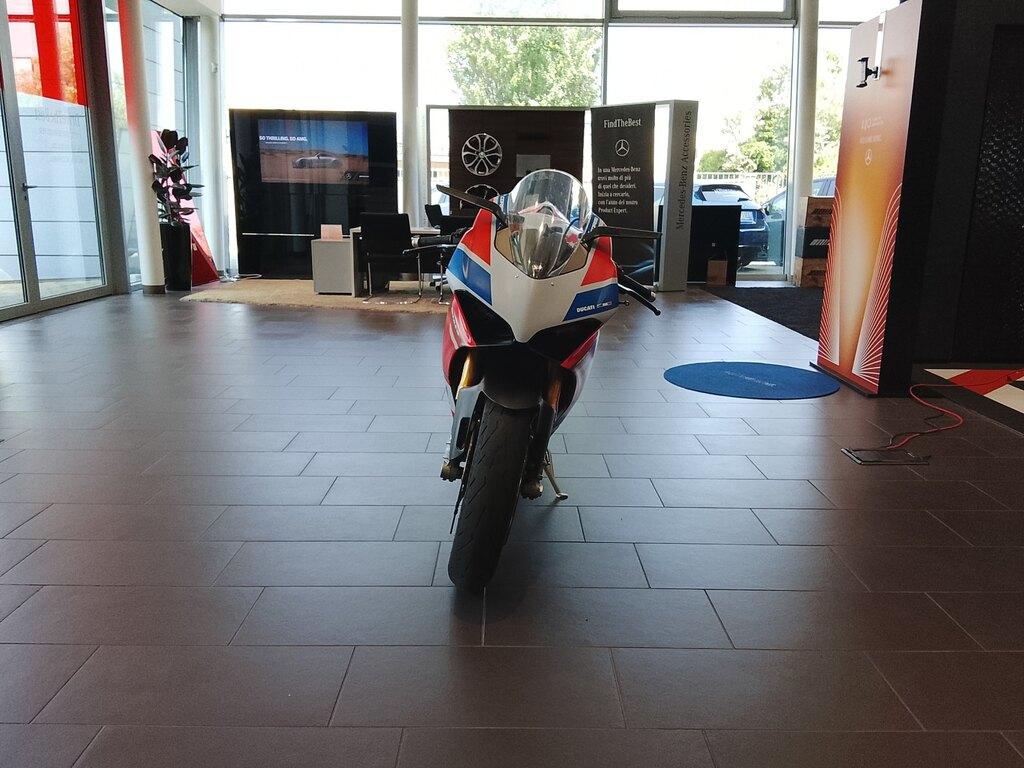 PANIGALE V4
