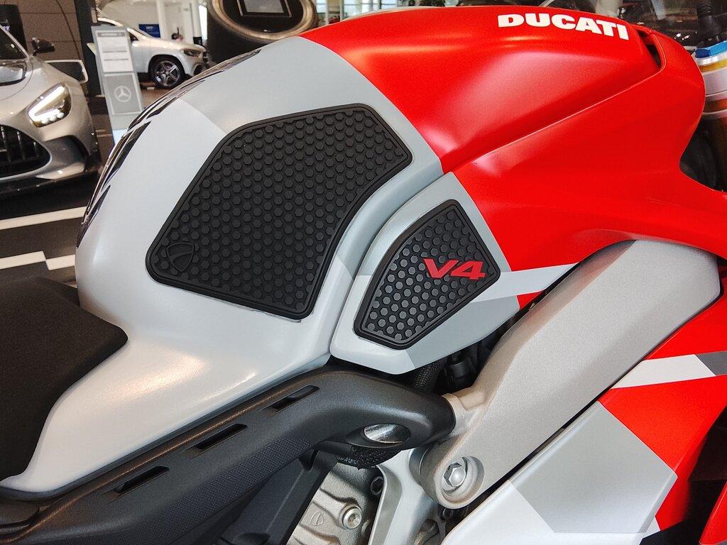 PANIGALE V4