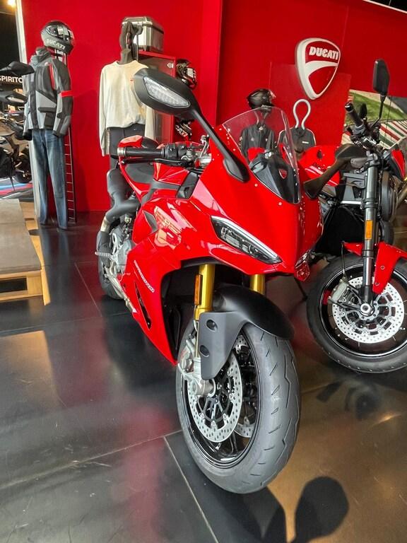 PANIGALE V2 890