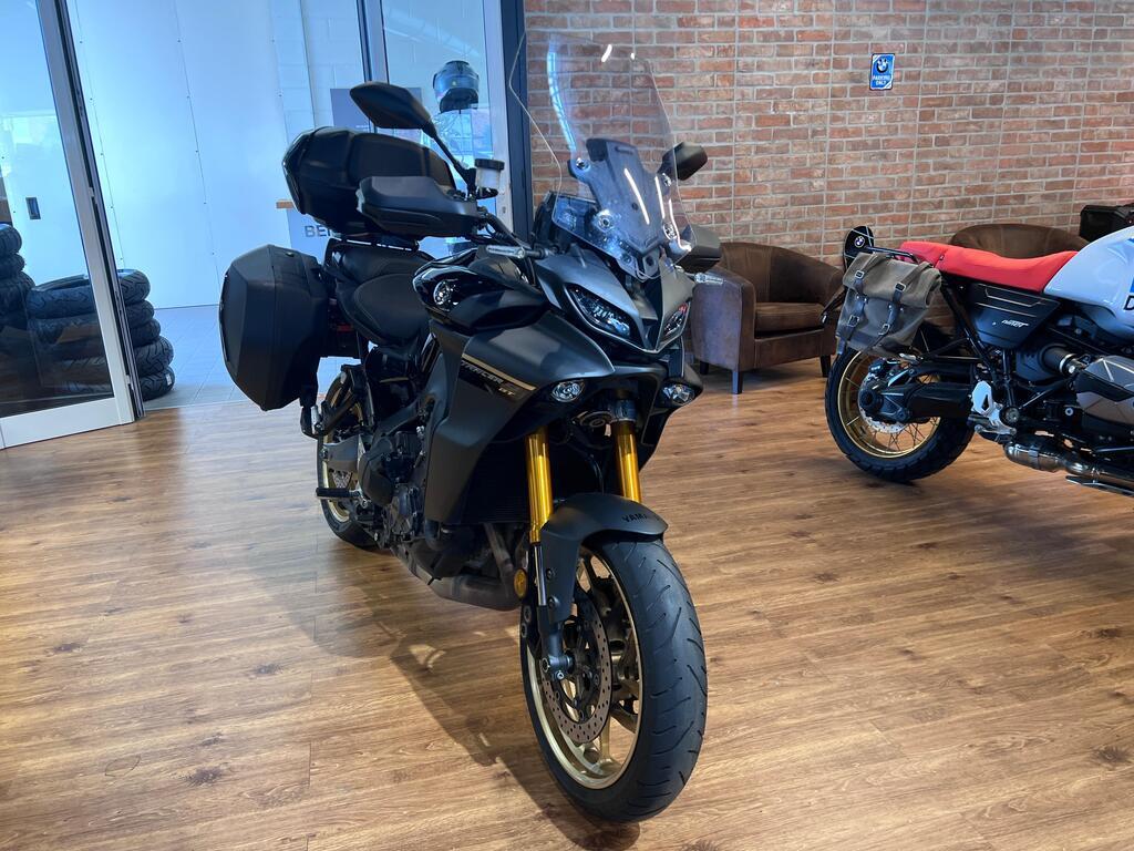 TRACER 900