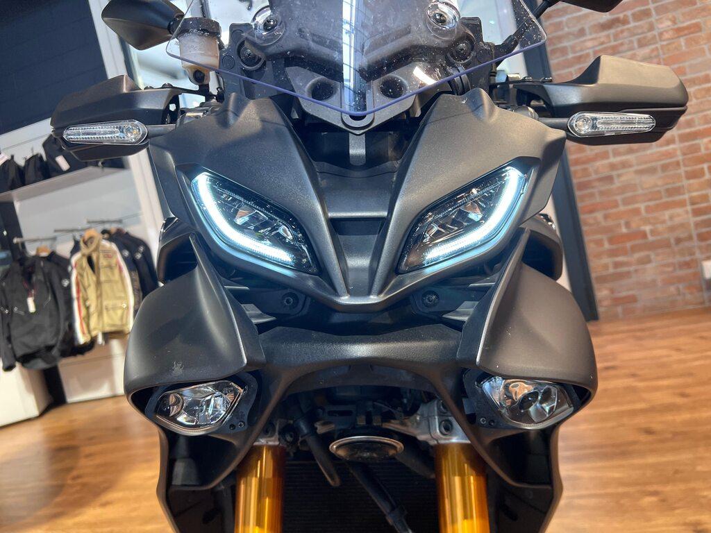 TRACER 900