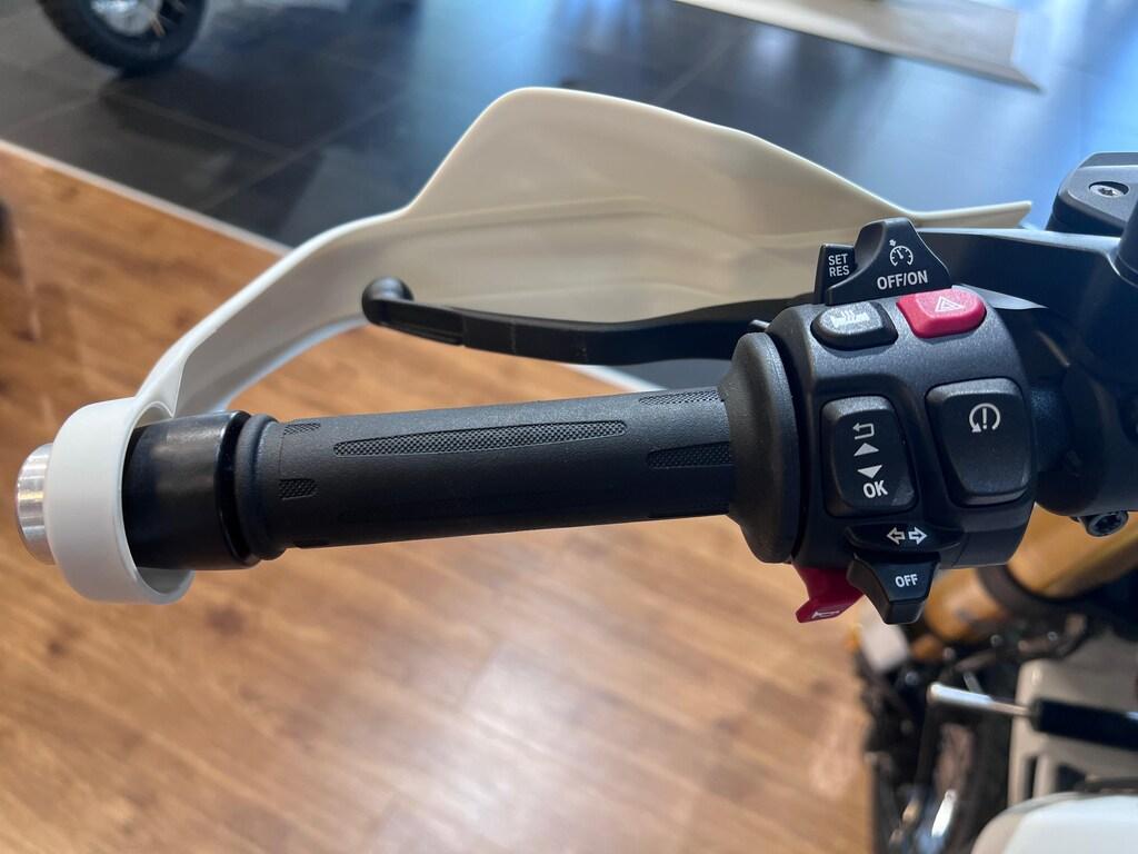R 12 G/S