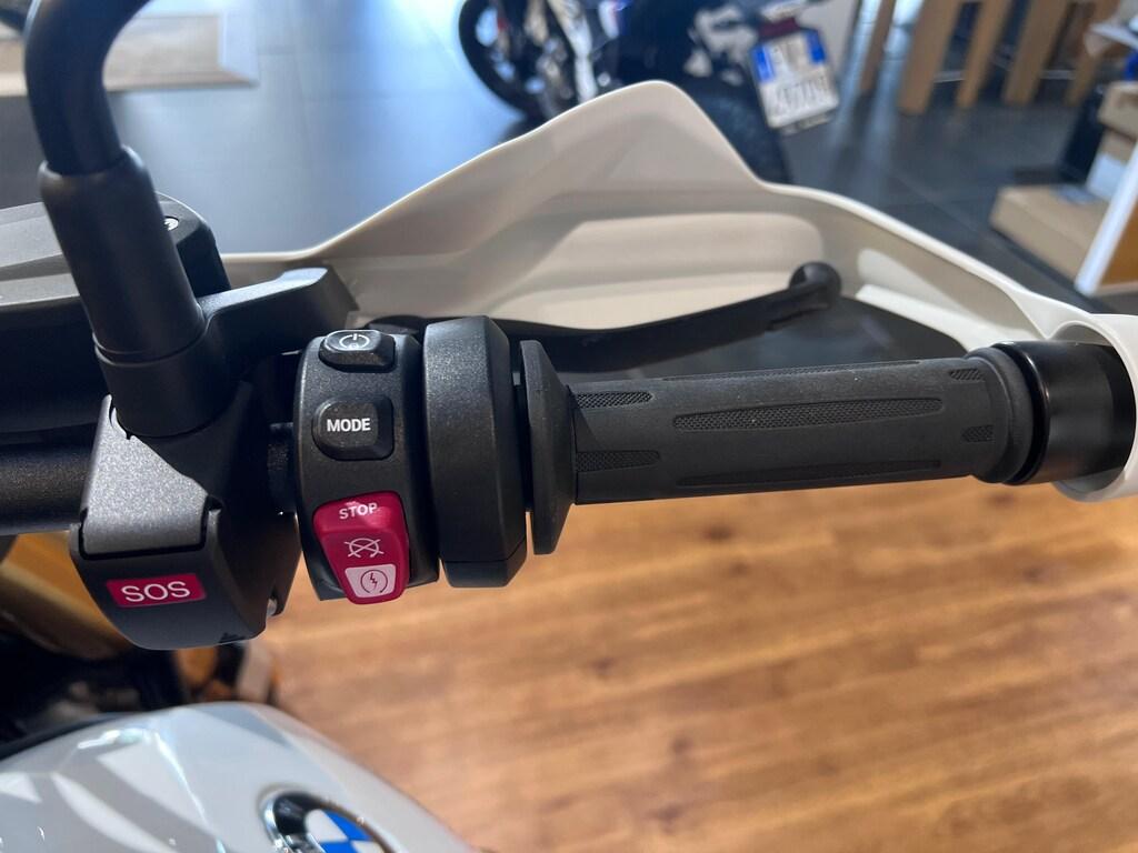 R 12 G/S