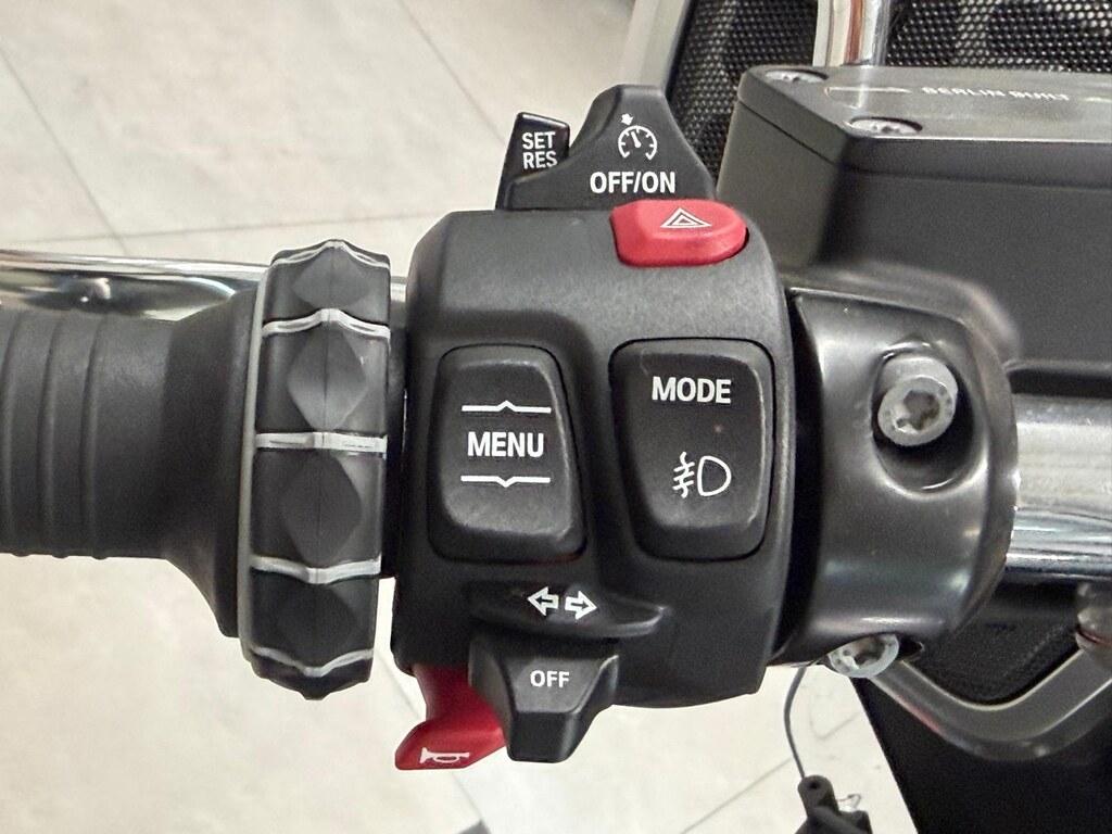 R 18
