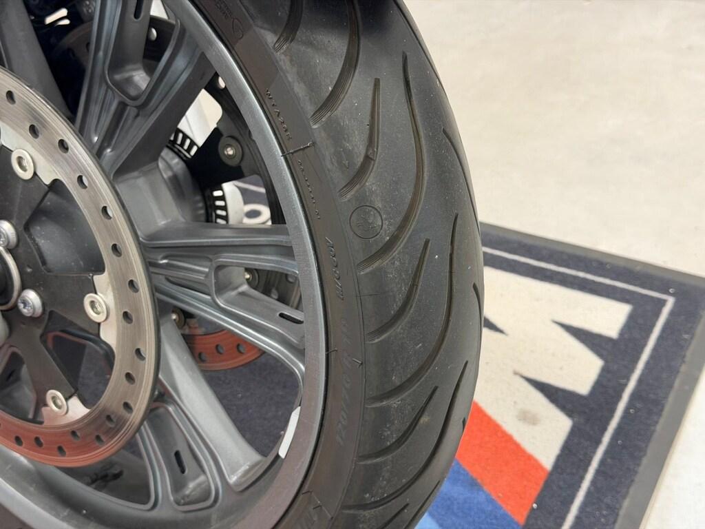 R 18
