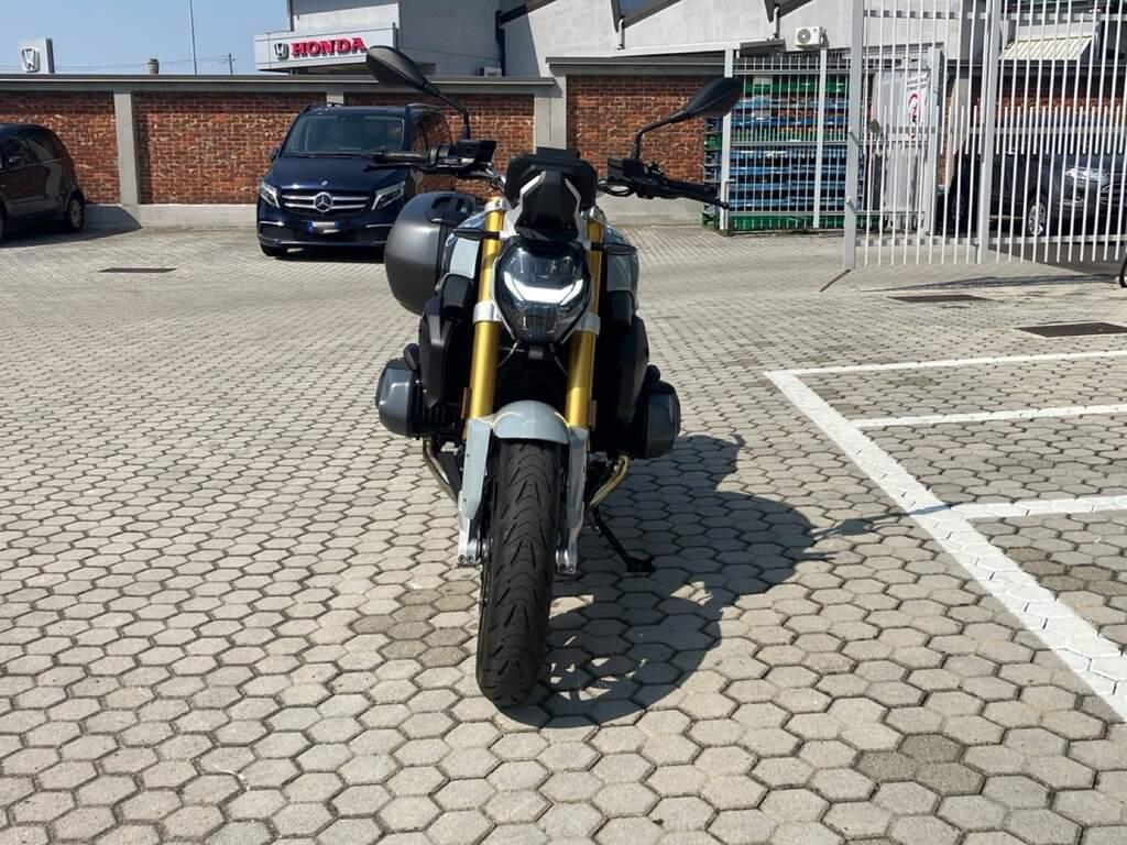 R 1250 R
