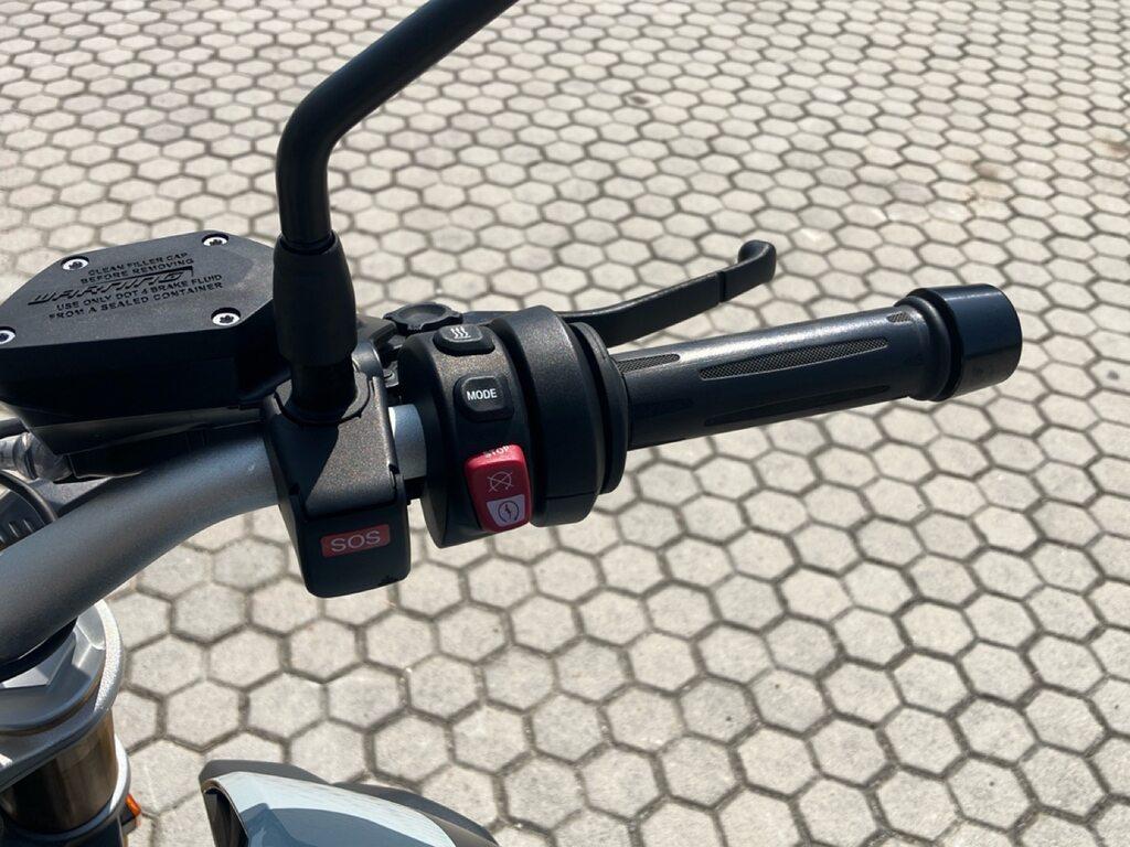 R 1250 R
