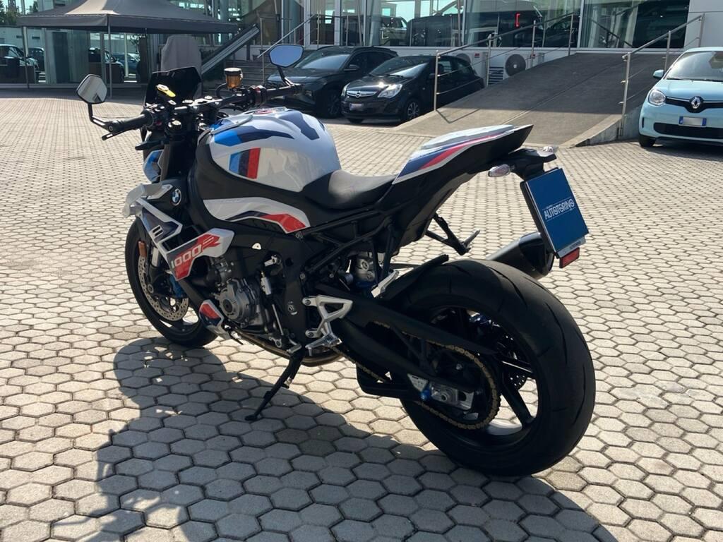 M 1000 R