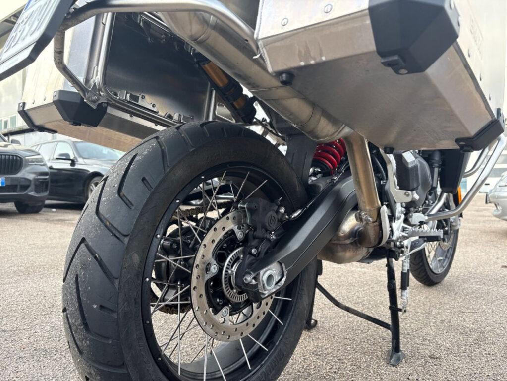 F 900 GS