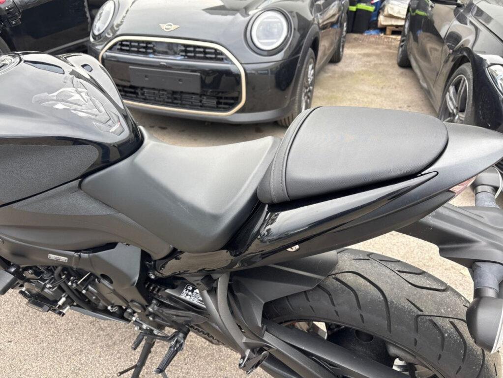 GSX-S 1000 FA