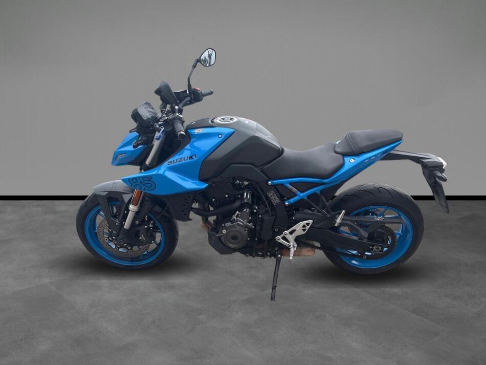 GSX-8S