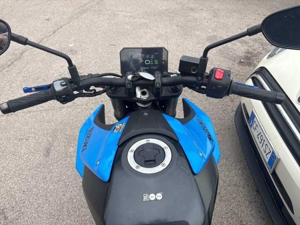 GSX-8S