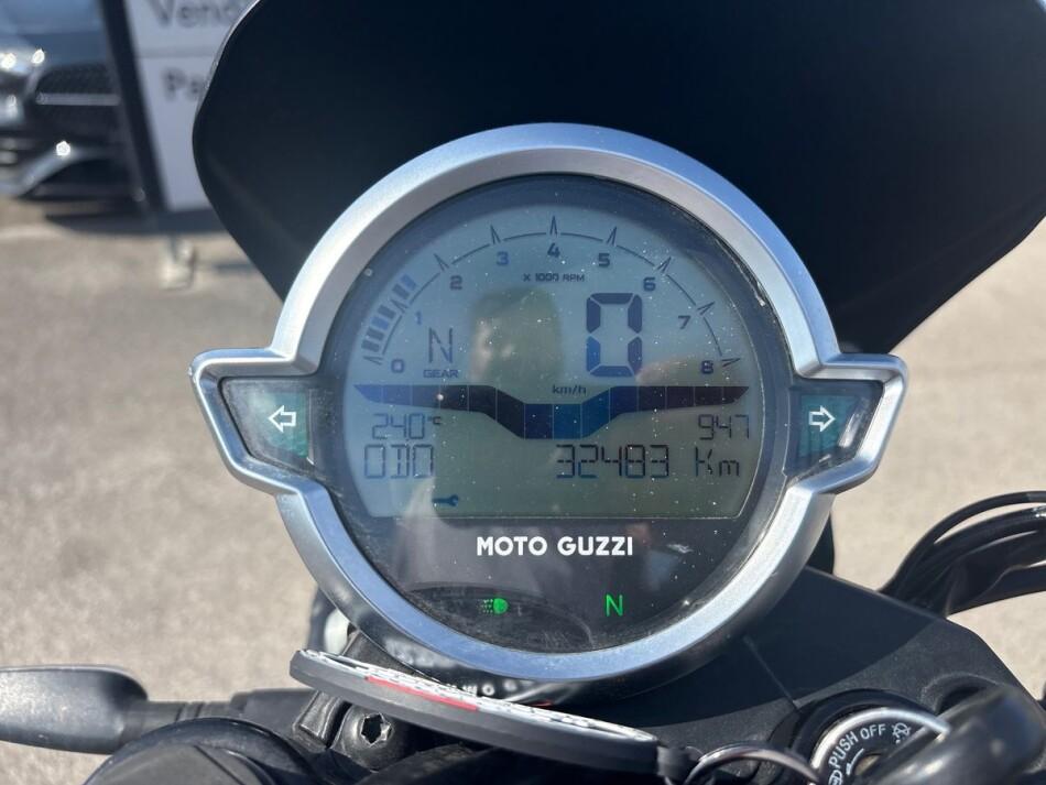 V7 850