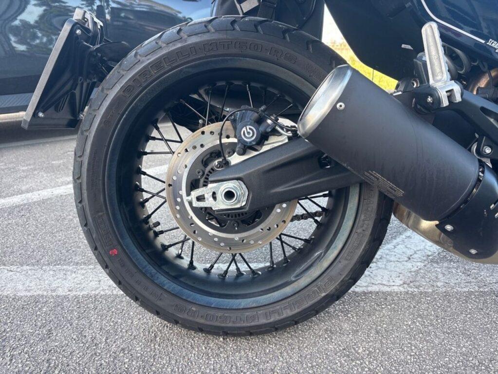 SCRAMBLER 800