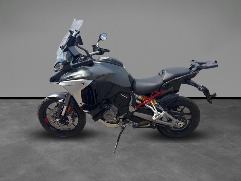 MULTISTRADA V4