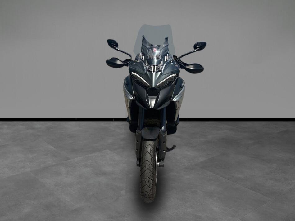 MULTISTRADA V4