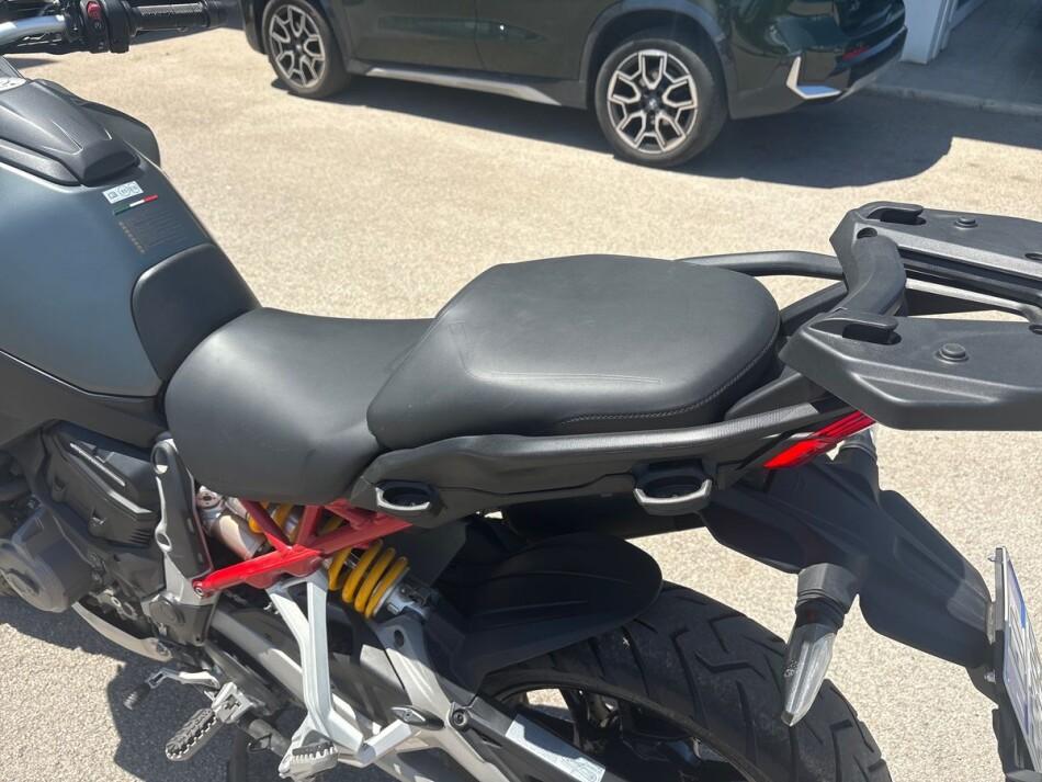 MULTISTRADA V4