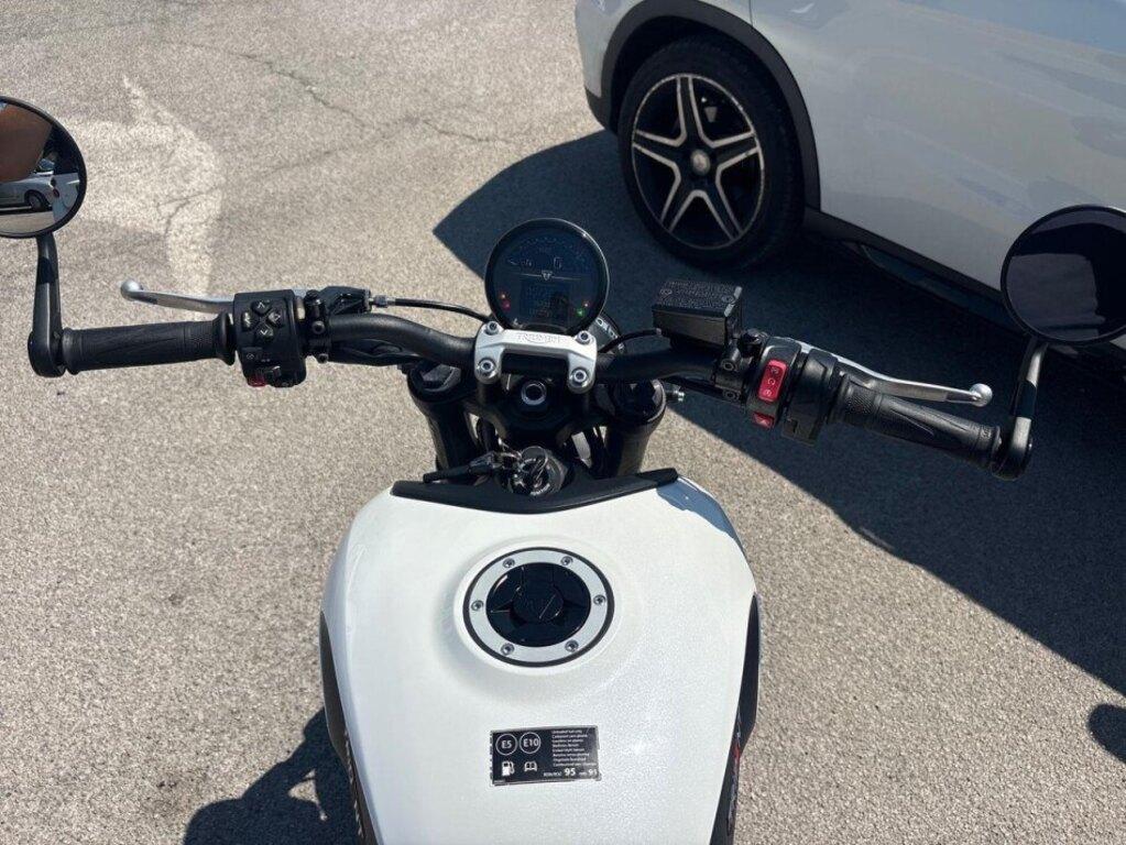 TRIDENT 660
