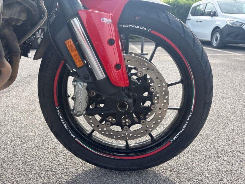 MULTISTRADA V4