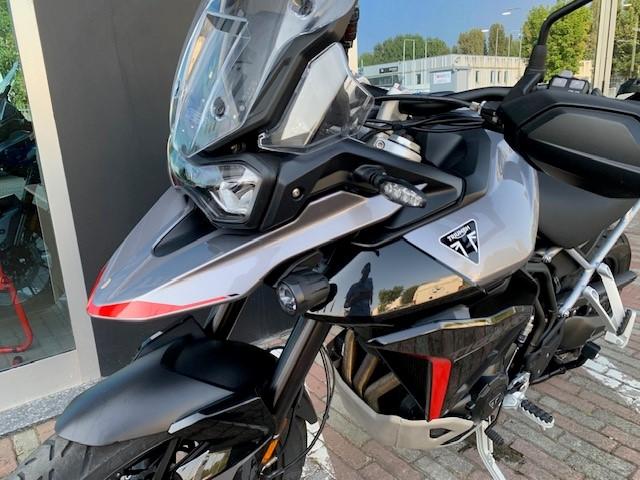 TIGER 900