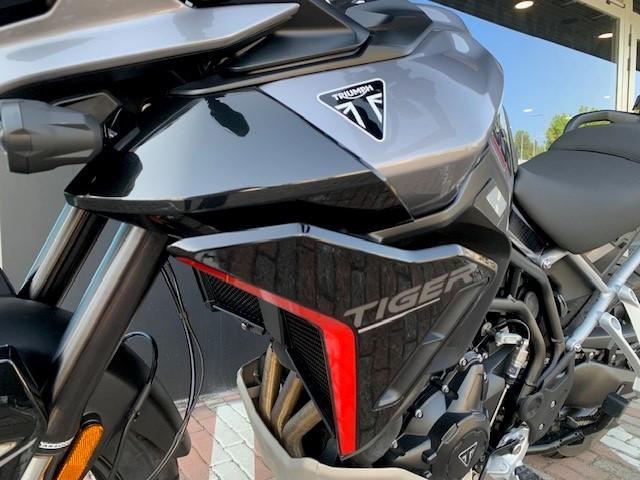 TIGER 900