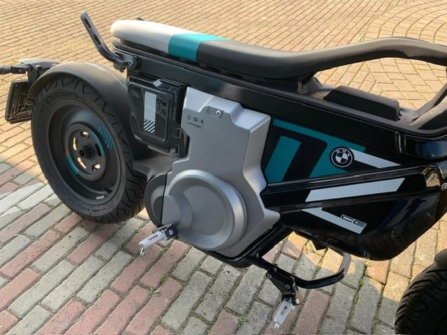 CE 02
