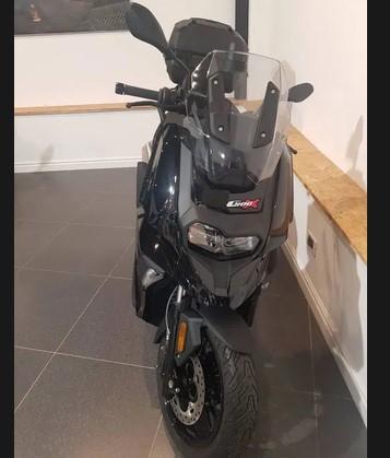C 400 X