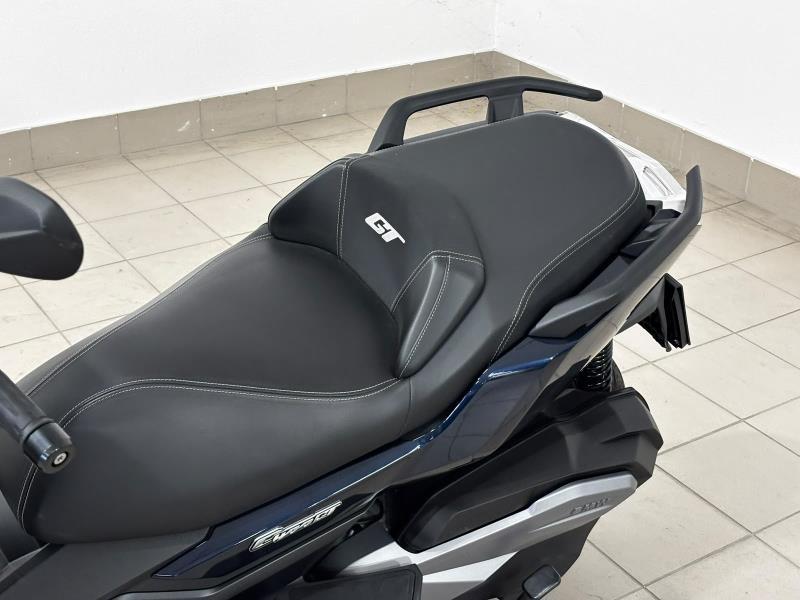 C 400 GT