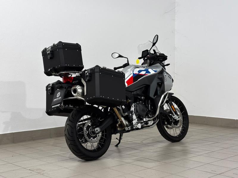 F 900 GS
