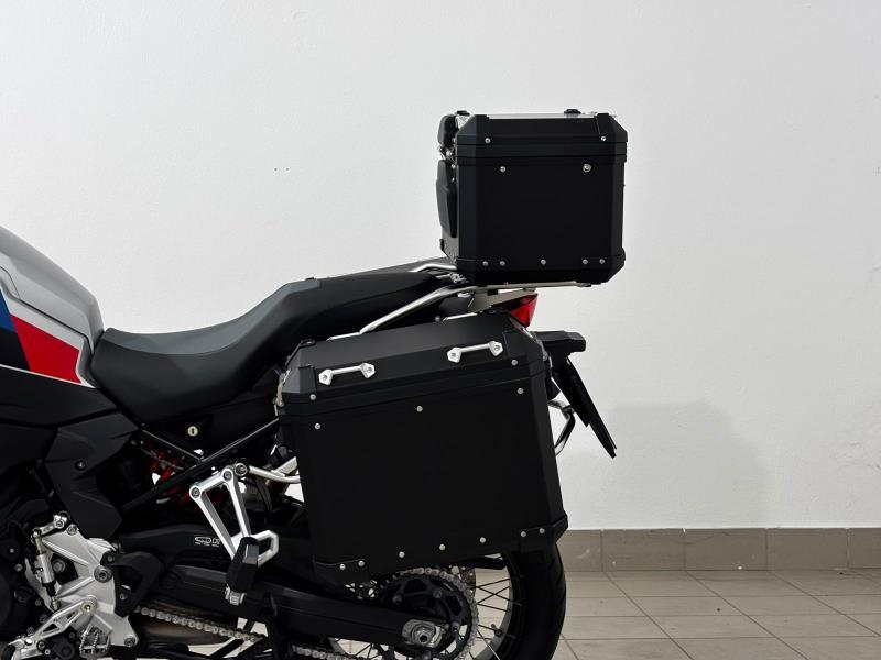 F 900 GS