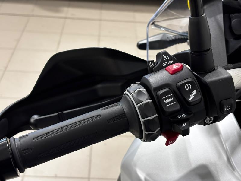 F 900 GS