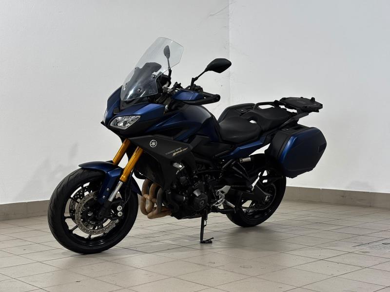 TRACER 900