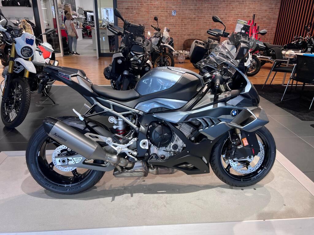 S 1000 RR