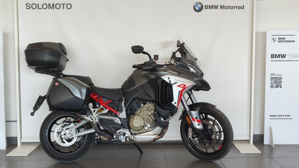 MULTISTRADA V4
