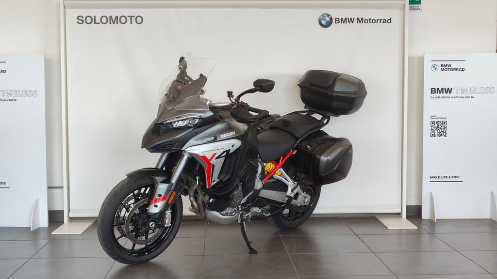 MULTISTRADA V4