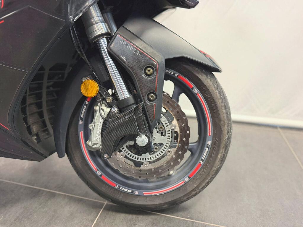 AK 550