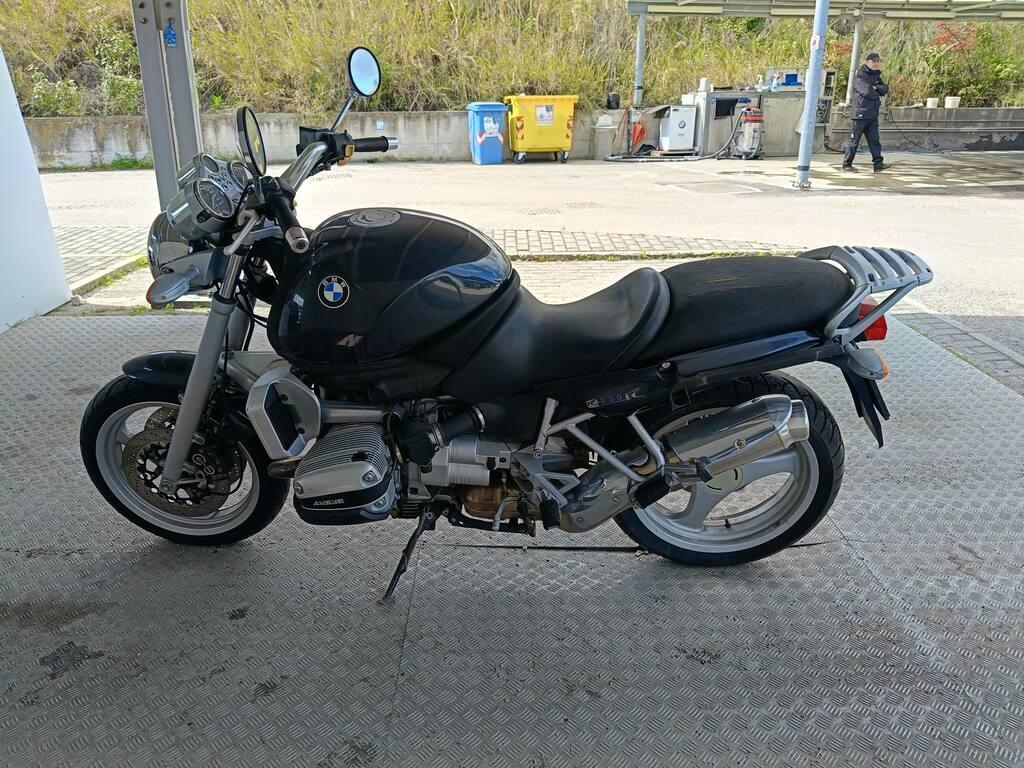 R 850 R